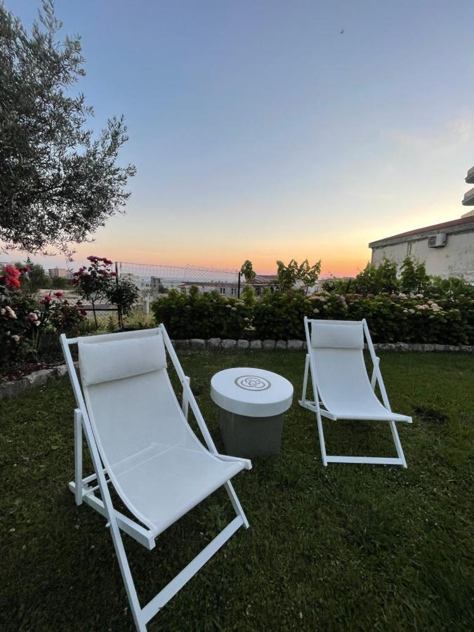 Sea Garden Apartments Dobra Voda Exterior foto