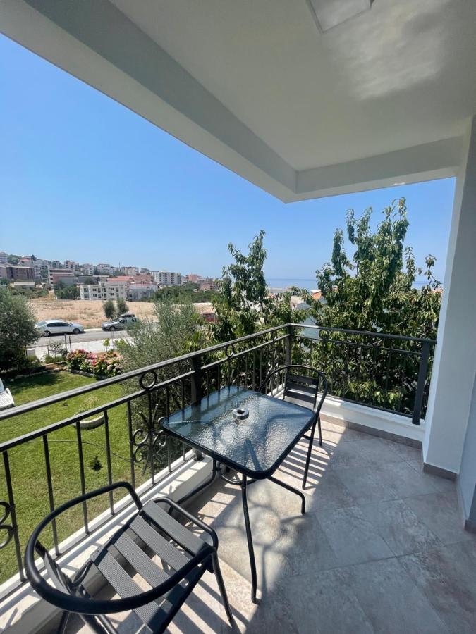Sea Garden Apartments Dobra Voda Exterior foto