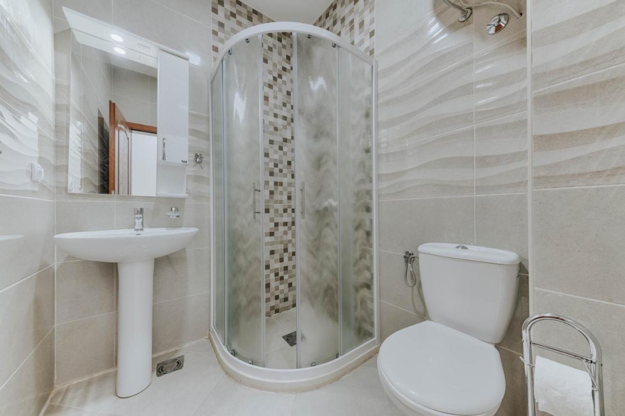 Sea Garden Apartments Dobra Voda Exterior foto